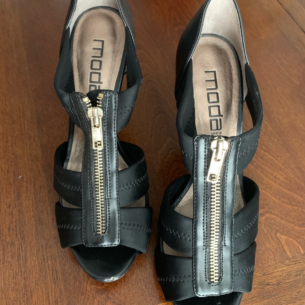 Moda heels - Picture 2 of 2